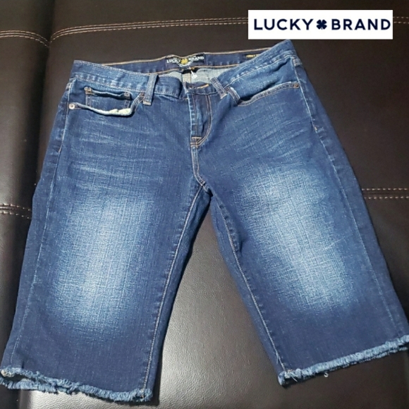 Lucky Brand 6 or 28 - Picture 2 of 9